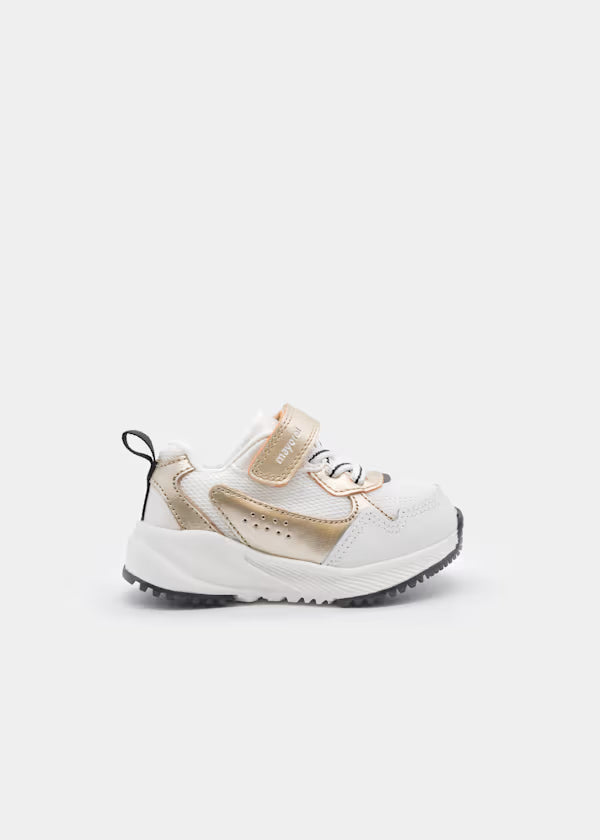 Παιδικά Sneakers για μωρό χρυσό Mayoral 41797 Παιδικά Sneakers για μωρό χρυσό Mayoral 41797 GIRLS MAYORAL