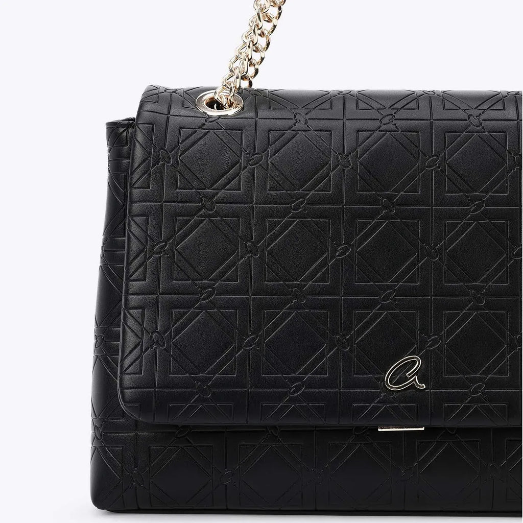 Γυναικεία τσάντα ώμου μαύρη Axel 1010-3654 Γυναικεία τσάντα ώμου μαύρη Axel 1010-3654 Shoulder Bags AXEL