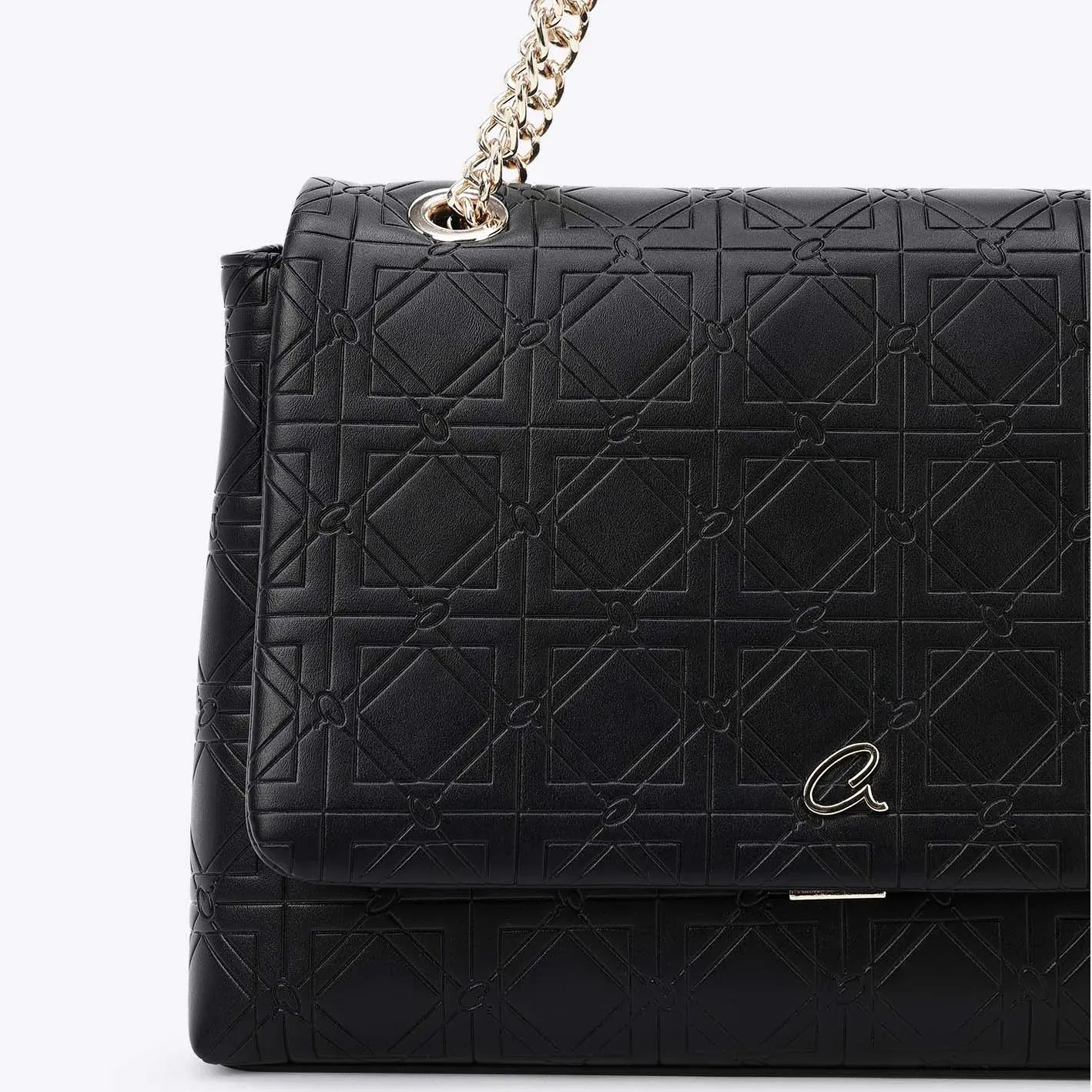 Γυναικεία τσάντα ώμου μαύρη Axel 1010-3654 Γυναικεία τσάντα ώμου μαύρη Axel 1010-3654 Shoulder Bags AXEL