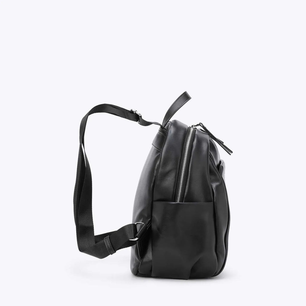 Γυναικεία Backpack Axel μαύρη 1023-0608 Γυναικεία Backpack Axel μαύρη 1023-0608 Backpacks AXEL
