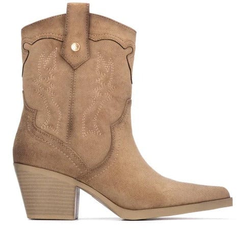 Γυναικείο μποτάκι αστραγάλου Camel XTI 144721 Γυναικείο μποτάκι αστραγάλου Camel XTI 144721 SMALL BOOTS XTI