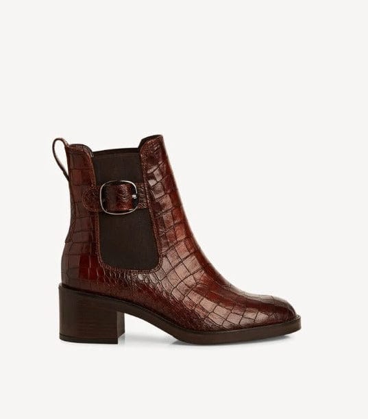 Γυναικείο μποτάκι τύπου τσέλσι cognac 1-25307 Γυναικείο μποτάκι τύπου τσέλσι cognac 1-25307 SMALL BOOTS TAMARIS