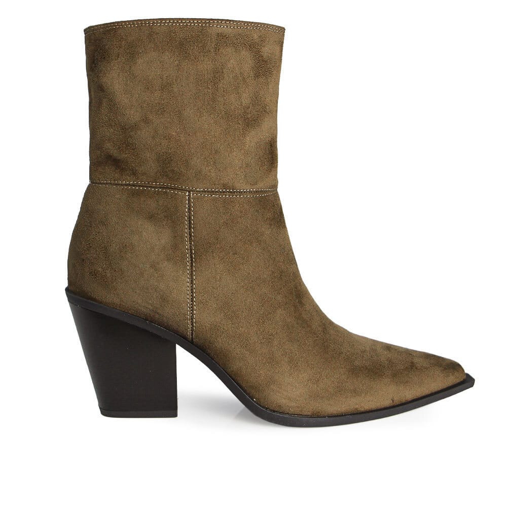 Corina ankle boots M6775 camel Corina ankle boots M6775 camel SMALL BOOTS corina