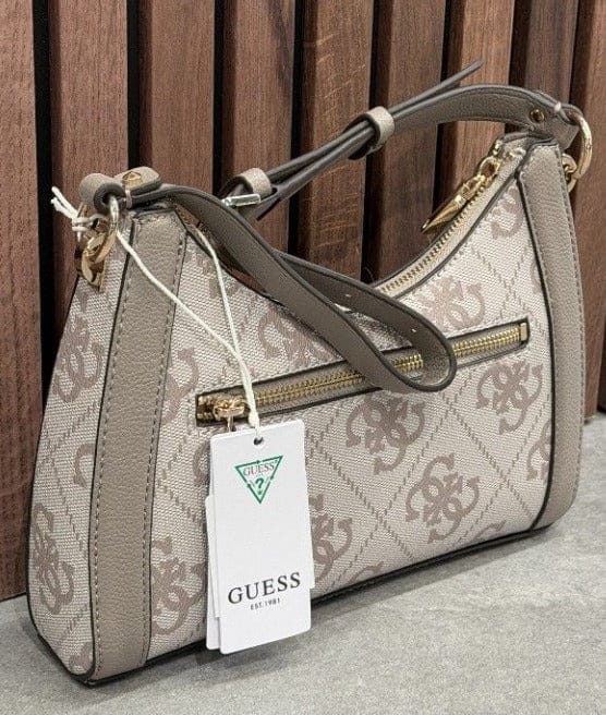 Γυναικεία τσάντα ώμου dark taupe Guess OS990118 Γυναικεία τσάντα ώμου dark taupe Guess OS990118 Shoulder Bags Guess