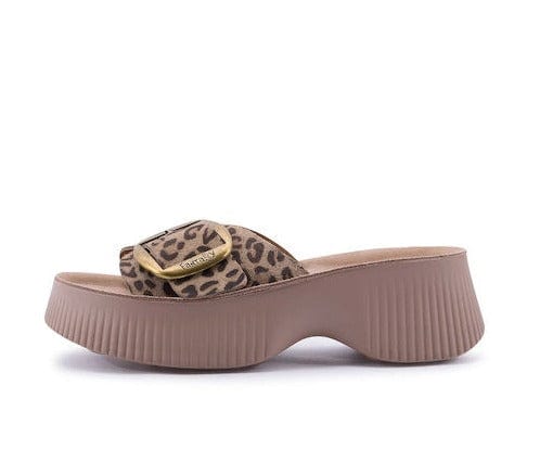 Γυναικεία σανδάλια Fantasy S2105 moka leopard Γυναικεία σανδάλια Fantasy S2105 moka leopard FLAT SANDALS FANTASY SANDALS