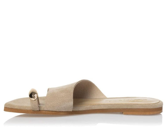 Γυναικεία Flats 25-147 μπεζ Γυναικεία Flats 25-147 μπεζ FLAT SANDALS SANTE