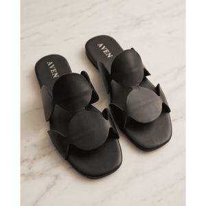 Γυναικεία Flats Avenue μαύρο 18 Γυναικεία Flats Avenue μαύρο 18 FLAT SANDALS Avenue