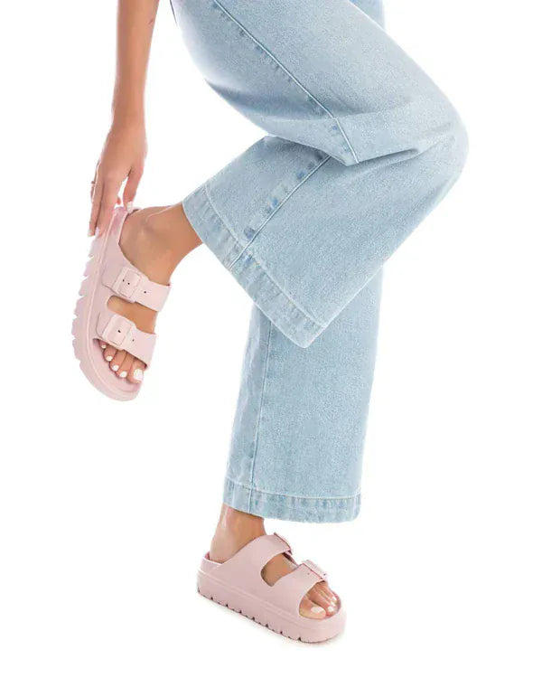 Γυναικεία Flats nude XTI 142550 Γυναικεία Flats nude XTI 142550 FLAT SANDALS XTI