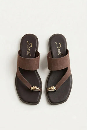 Γυναικεία Flats ZIzel 230 καφέ Γυναικεία Flats ZIzel 230 καφέ FLAT SANDALS zizel