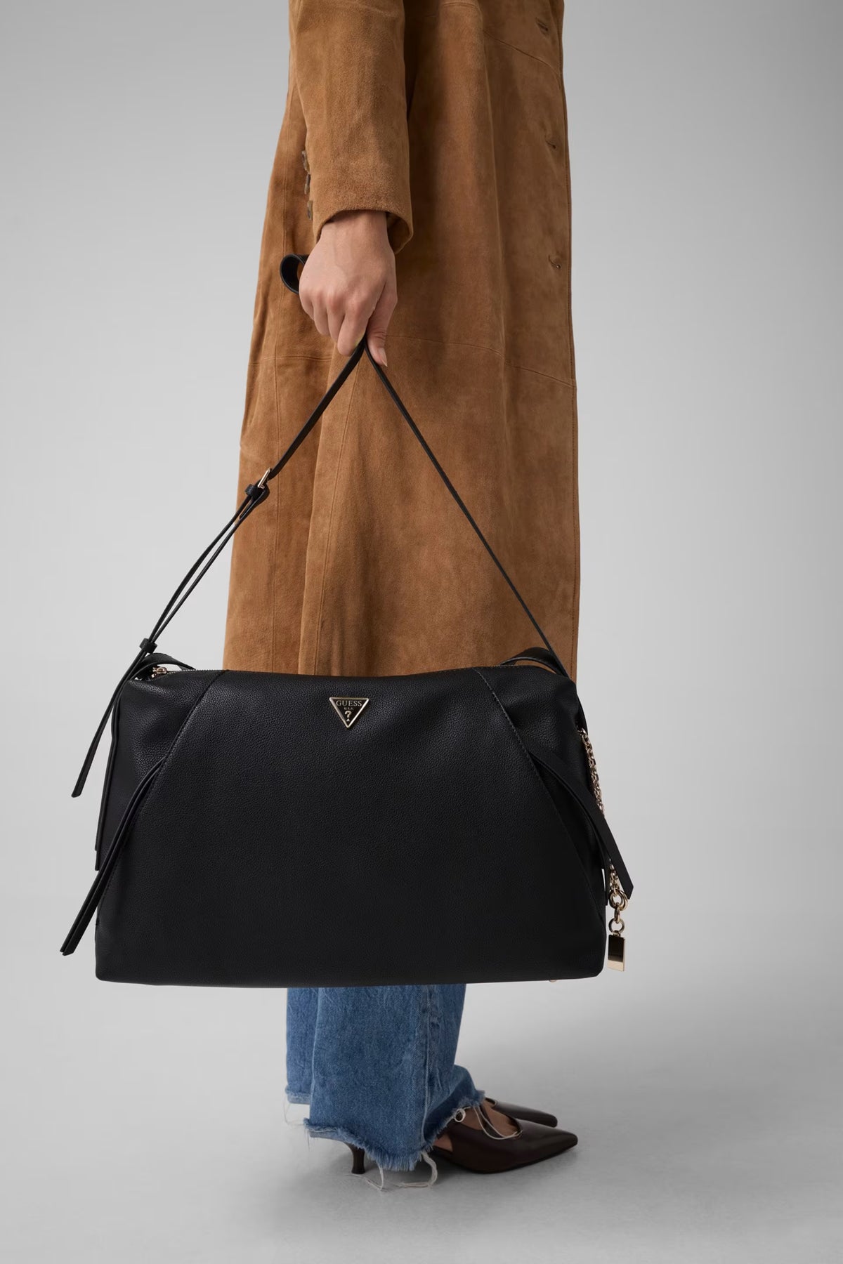 Guess Devon  BG974518 Guess Devon  BG974518 Shoulder Bags Guess