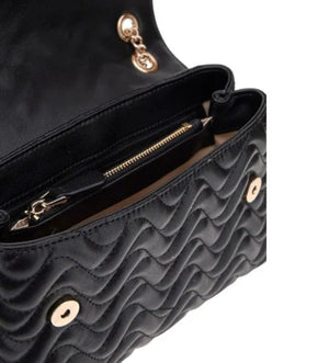 Γυναικεία τσάντα ώμου Guess μαύρο QG965321 Γυναικεία τσάντα ώμου Guess μαύρο QG965321 Shoulder Bags Guess