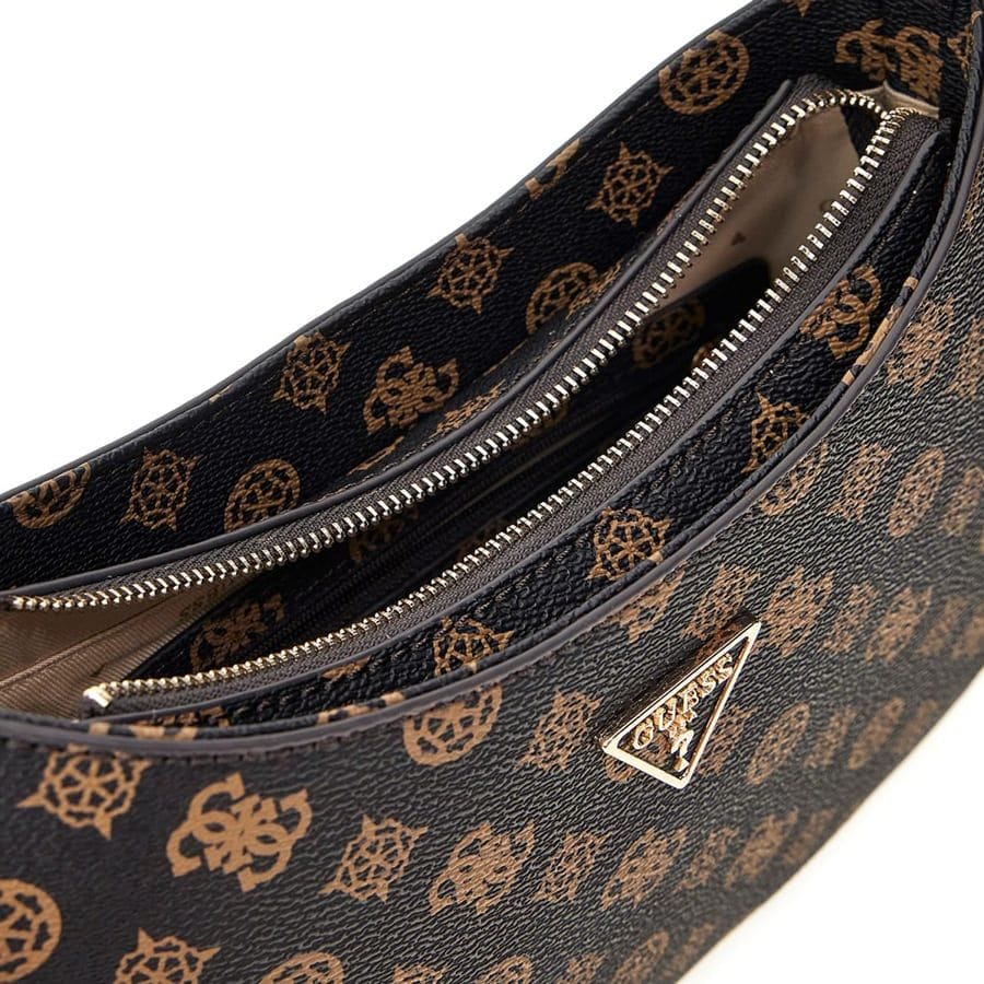 Γυναικεία τσάντα ώμου Guess καφέ QG967218 Γυναικεία τσάντα ώμου Guess καφέ QG967218 Shoulder Bags Guess