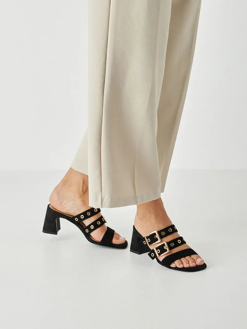 Γυναικεία mule μαύρο Tamaris 1-27222 Γυναικεία mule μαύρο Tamaris 1-27222 SANDALS TAMARIS