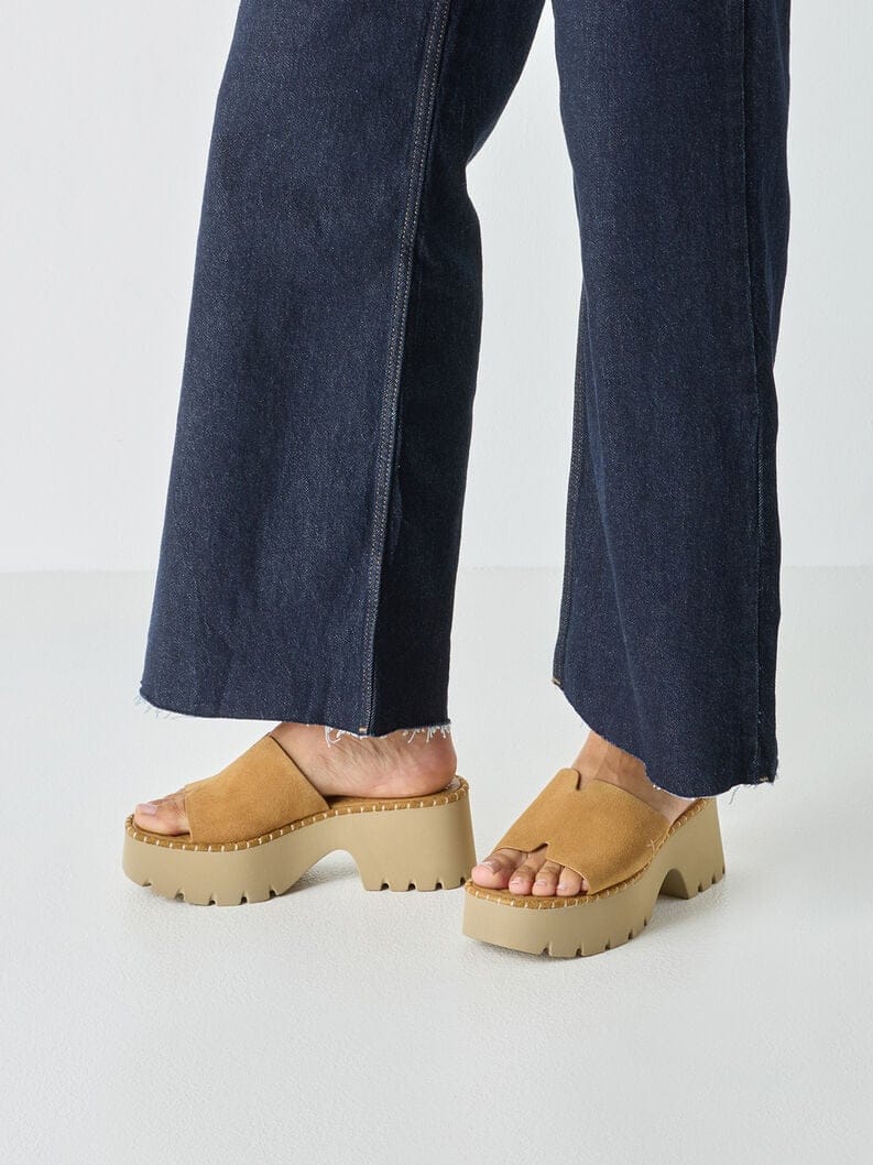 Γυναικεία mules ταμπά Tamaris 1-27235 Γυναικεία mules ταμπά Tamaris 1-27235 SANDALS TAMARIS