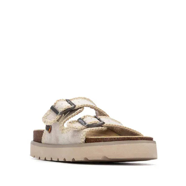 Γυναικεία σανδάλια λευκό Refresh 175278 Γυναικεία σανδάλια λευκό Refresh 175278 FLAT SANDALS XTI