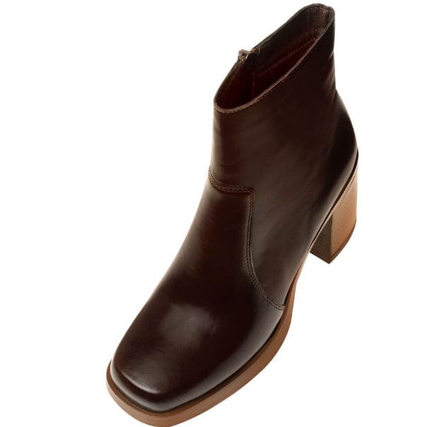 Γυναικεία μποτάκια Sante 23-444 καφέ-La Scarpa Shoes Γυναικεία μποτάκια Sante 23-444 καφέ SMALL BOOTS SANTE