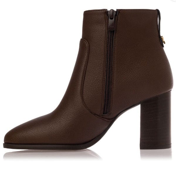 Γυναικεία μποτάκια Sante 23-543 καφέ-La Scarpa Shoes Γυναικεία μποτάκια Sante 23-543 καφέ SMALL BOOTS SANTE