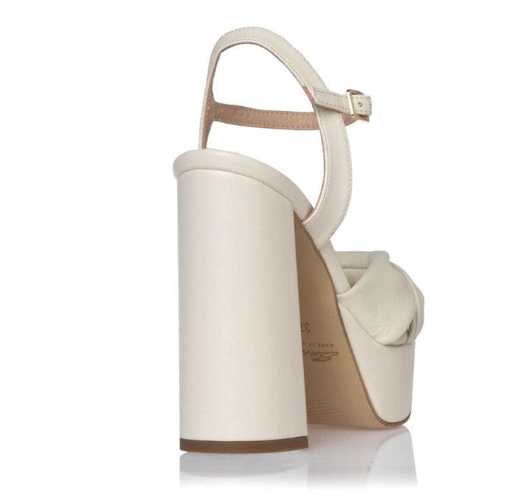 Γυναικείο πέδιλο Sante 25-273 off white Γυναικείο πέδιλο Sante 25-273 off white SANDALS SANTE