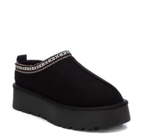 Γυναικεία Slippers XTI μαύρο 143237 Γυναικεία Slippers XTI μαύρο 143237 SMALL BOOTS XTI