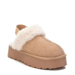 Γυναικεία Slippers XTI μπεζ 143488 Γυναικεία Slippers XTI μπεζ 143488 SMALL BOOTS XTI