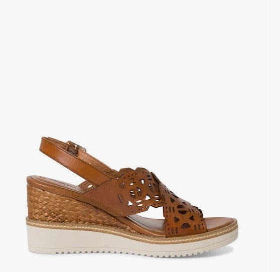 Γυναικείες  πλατφόρμες Tamaris 1-28303-20 cognac-La Scarpa Shoes Γυναικείες  πλατφόρμες Tamaris 1-28303-20 cognac SANDALS TAMARIS
