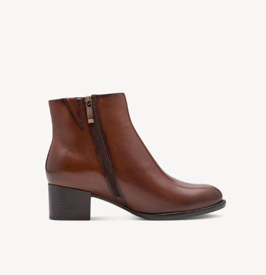 Γυναικεία μποτάκια Tamaris cognac 1-25366 Γυναικεία μποτάκια Tamaris cognac 1-25366 SMALL BOOTS TAMARIS