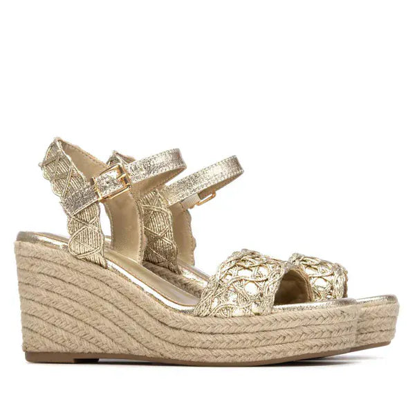 Γυναικεία σανδάλια χρυσό XTI 145453 Γυναικεία σανδάλια χρυσό XTI 145453 SANDALS XTI