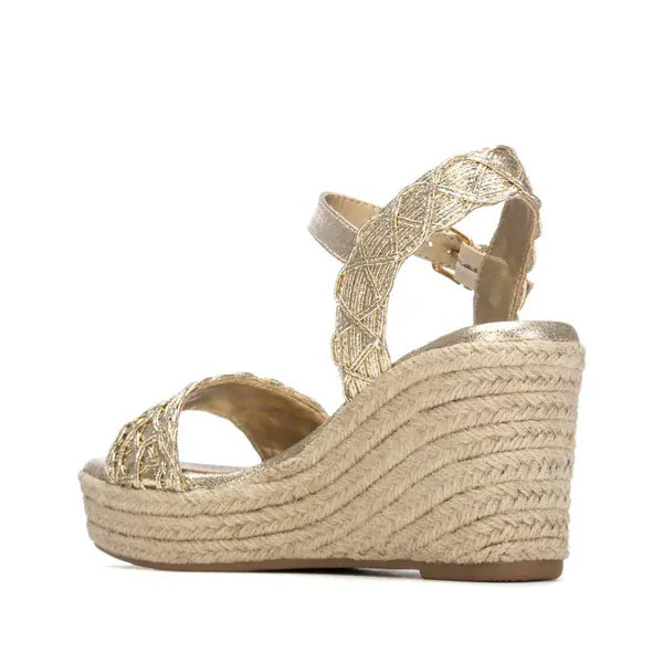 Γυναικεία σανδάλια χρυσό XTI 145453 Γυναικεία σανδάλια χρυσό XTI 145453 SANDALS XTI