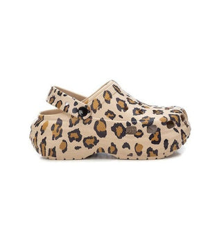 Γυναικεία σαμπό XTI leopard 143888 Γυναικεία σαμπό XTI leopard 143888 WOMEN MOCASSINS XTI