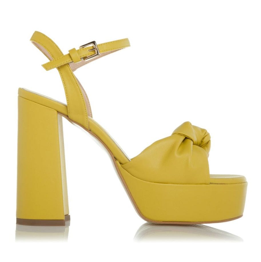 Γυναικεία πέδιλα Sante  22-260 κίτρινα La Scarpa Shoes