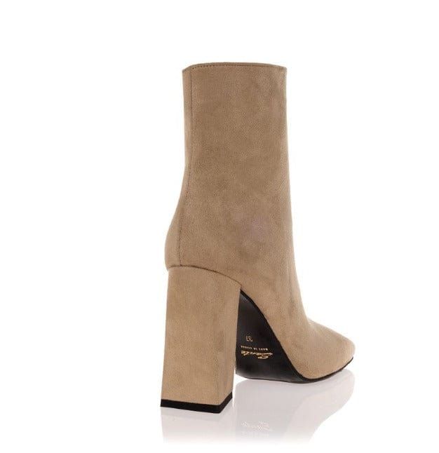 Γυναικεία μποτάκια Sante 22-522 μπεζ-La Scarpa Shoes Γυναικεία μποτάκια Sante 22-522 μπεζ SMALL BOOTS SANTE